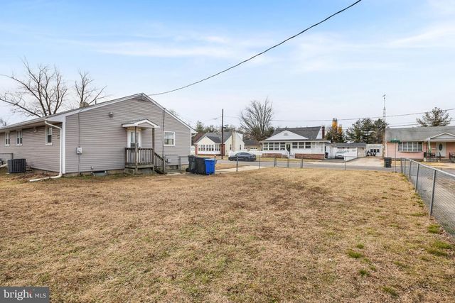 9-11 EASLICK AVE, Lumberton, NJ 08048