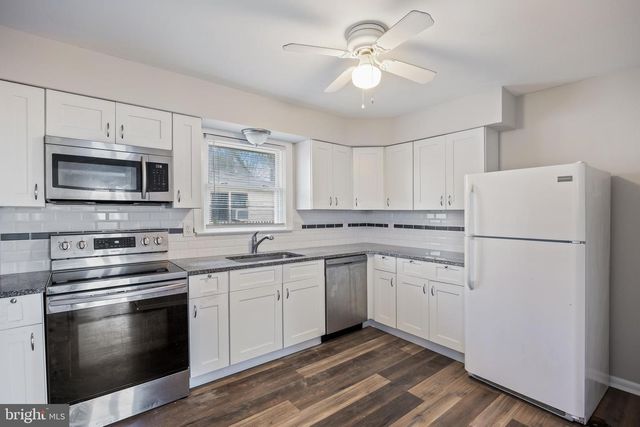 9-11 EASLICK AVE, Lumberton, NJ 08048