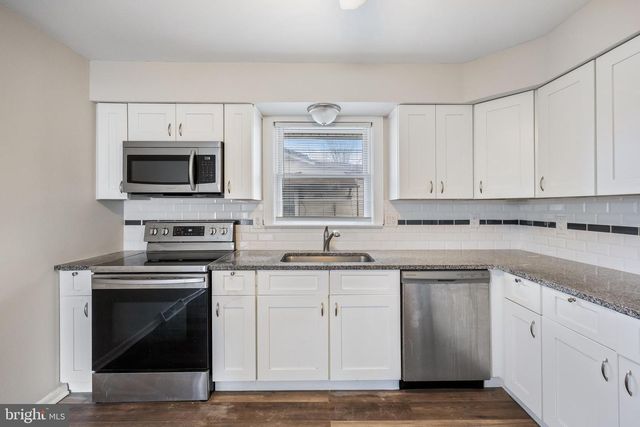 9-11 EASLICK AVE, Lumberton, NJ 08048