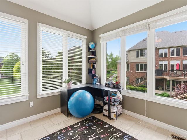 7305 Acadia Court, Washington, MI 48095