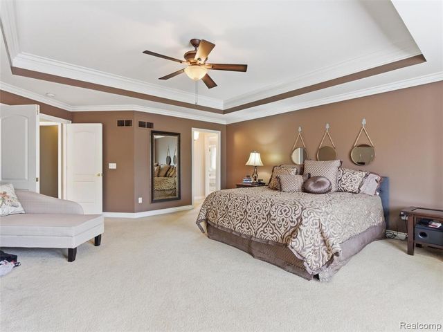 7305 Acadia Court, Washington, MI 48095
