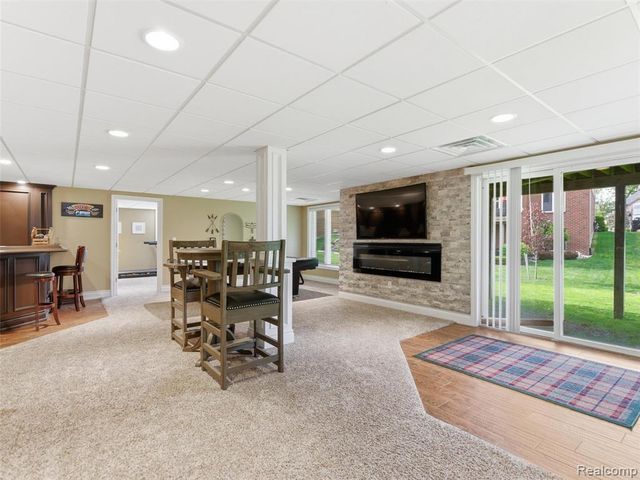 7305 Acadia Court, Washington, MI 48095