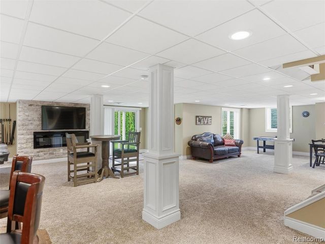 7305 Acadia Court, Washington, MI 48095