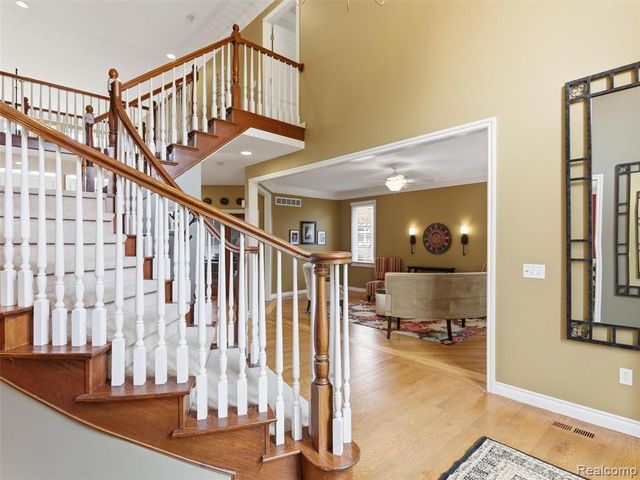 7305 Acadia Court, Washington, MI 48095