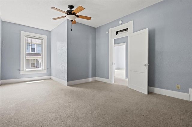1000 S Broadway Street, Leavenworth, KS 66048