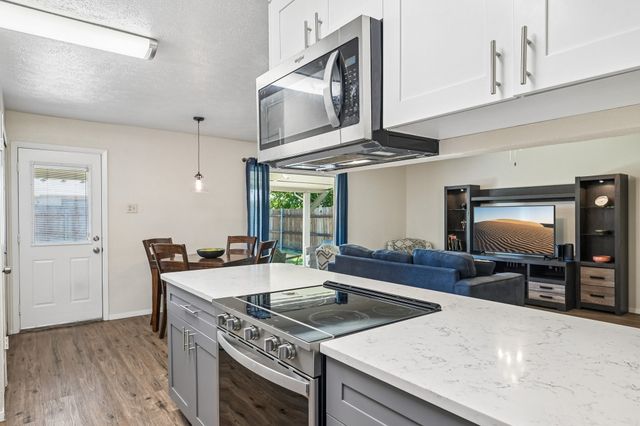 5312 Nash Drive, The Colony, TX 75056