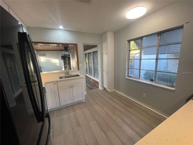 5617 20TH AVENUE S, Gulfport, FL 33707