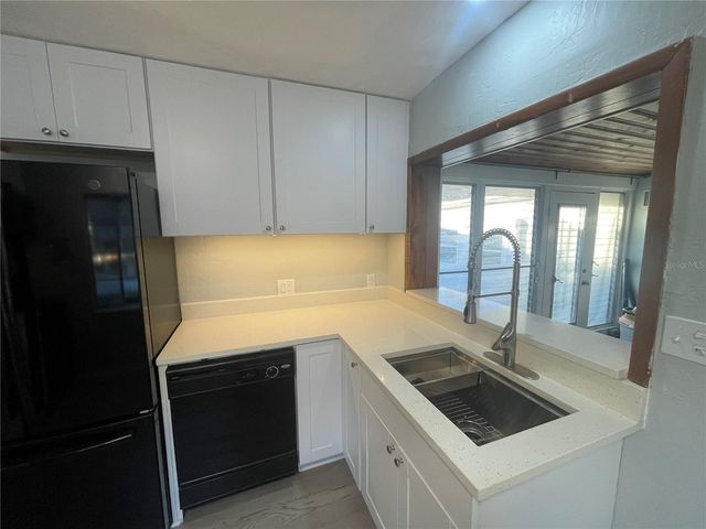 5617 20TH AVENUE S, Gulfport, FL 33707