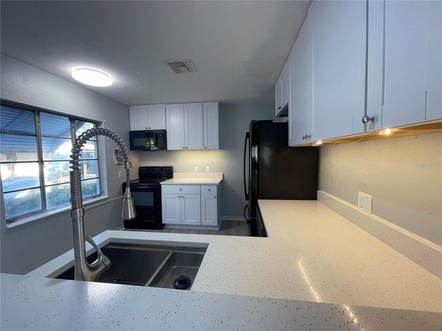 5617 20TH AVENUE S, Gulfport, FL 33707