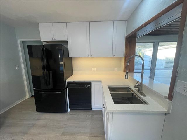 5617 20TH AVENUE S, Gulfport, FL 33707