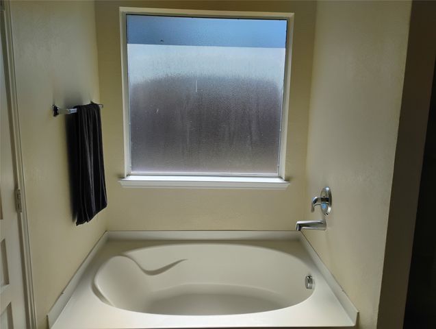 11705 Netleaf Lane, Fort Worth, TX 76244