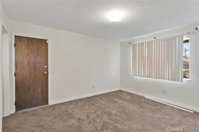 29670 Palermo, Barstow, CA 92311