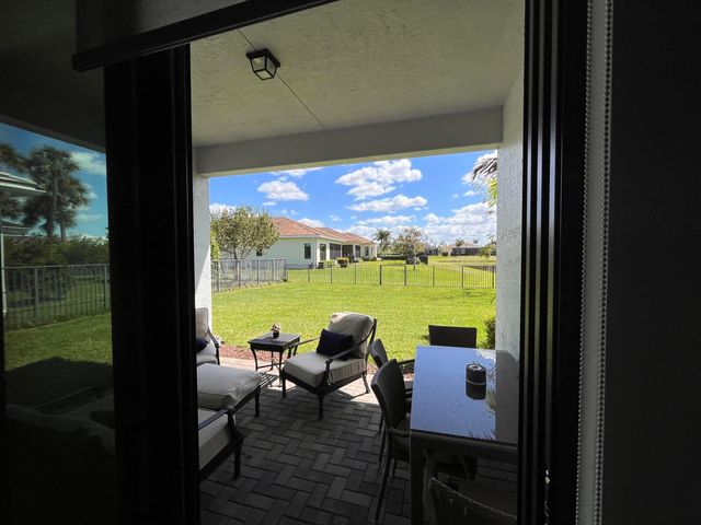 5663 Saint Armands Way, The Acreage, FL 33470