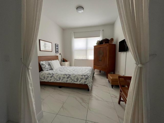 5663 Saint Armands Way, The Acreage, FL 33470