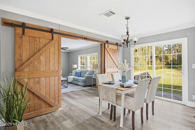 10300 GREGORY Avenue, Hastings, FL 32145