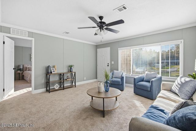 10300 GREGORY Avenue, Hastings, FL 32145