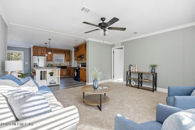 10300 GREGORY Avenue, Hastings, FL 32145