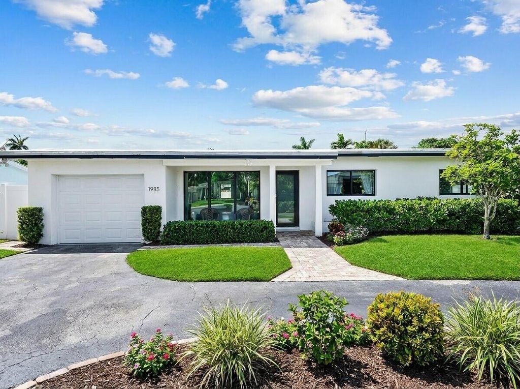 1985 Windward Drive, Lauderdale-By-The-Sea, Lauderdale By The Sea, FL 33062