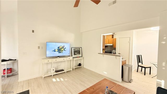 3606 DI SALVO Drive 133, Las Vegas, NV 89103