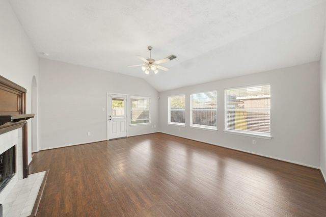 11811 Misty Peak Lane, Humble, TX 77346