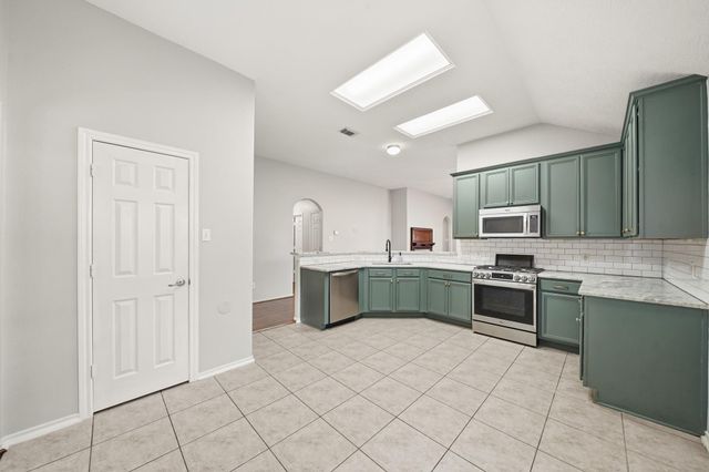 11811 Misty Peak Lane, Humble, TX 77346