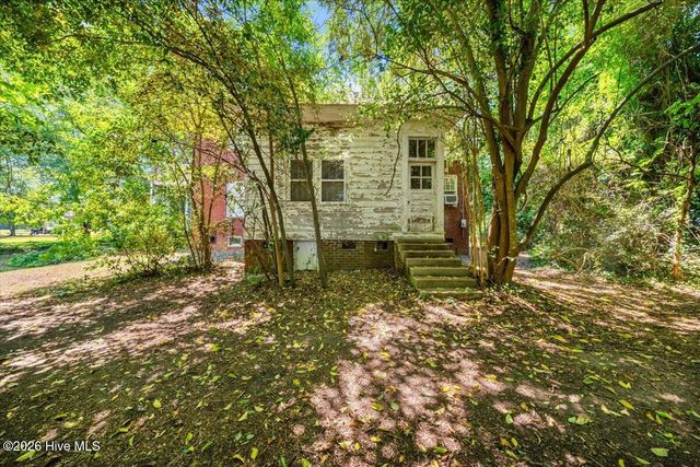 807 Fayetteville Road, Rockingham, NC 28379