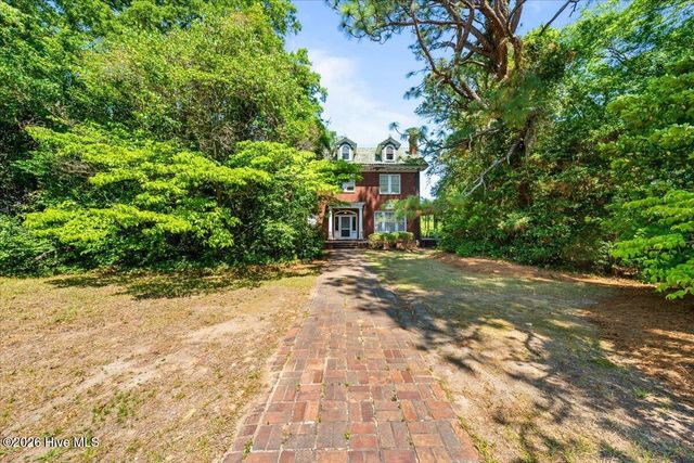 807 Fayetteville Road, Rockingham, NC 28379