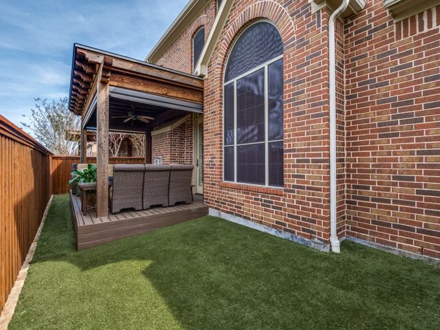 2901 White Dove Drive, Plano, TX 75093