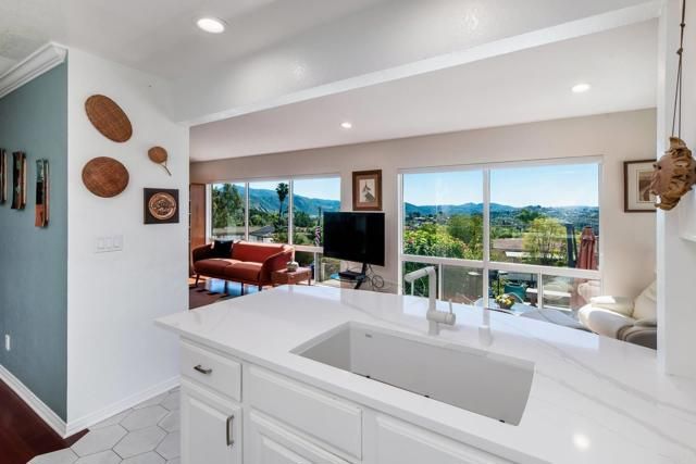 2738 Anaheim St, Escondido, CA 92025