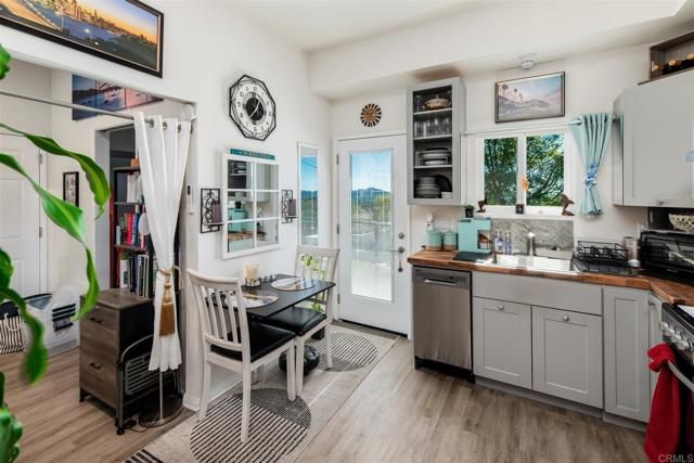 2738 Anaheim St, Escondido, CA 92025