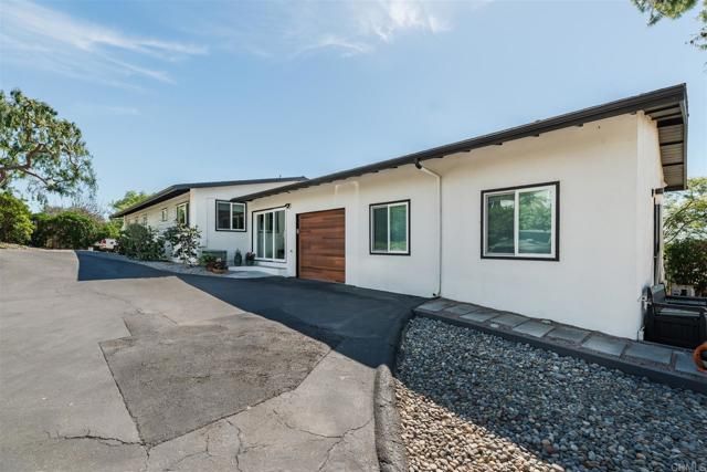 2738 Anaheim St, Escondido, CA 92025