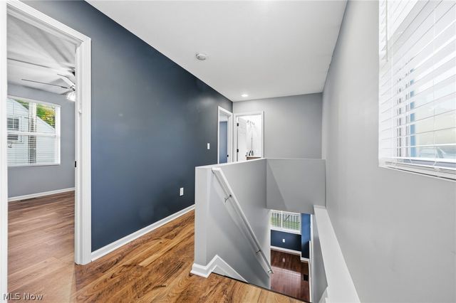2213 10th Street, Cuyahoga Falls, OH 44221