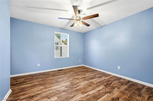 2213 10th Street, Cuyahoga Falls, OH 44221