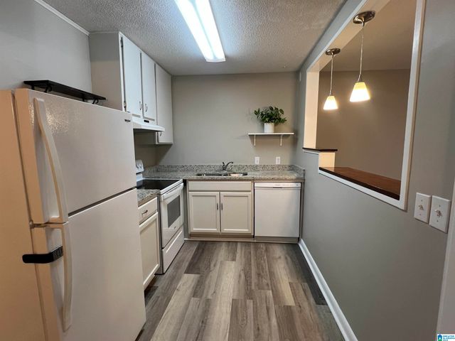 2812 GEORGETOWN DRIVE, Hoover, AL 35216