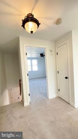 5358 DELMAR DR, Clifton Heights, PA 19018