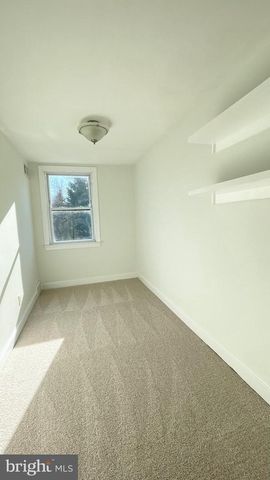 5358 DELMAR DR, Clifton Heights, PA 19018