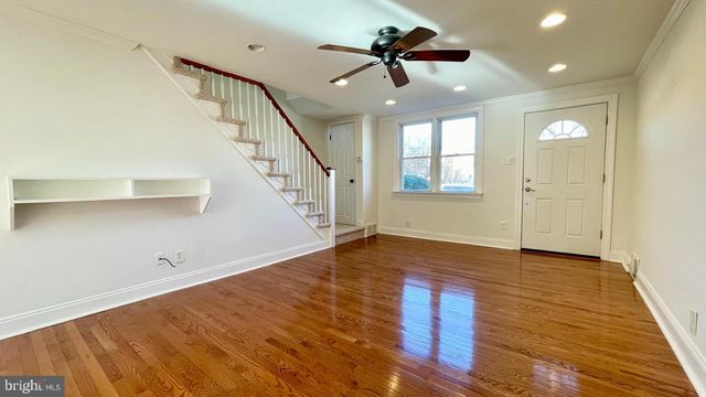 5358 DELMAR DR, Clifton Heights, PA 19018