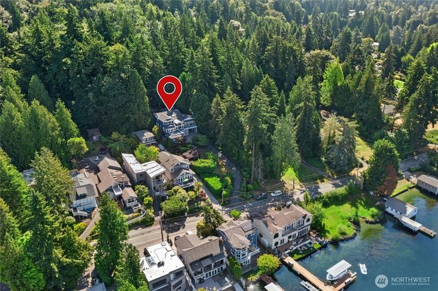 13130 Holmes Point Drive NE, Kirkland, WA 98034