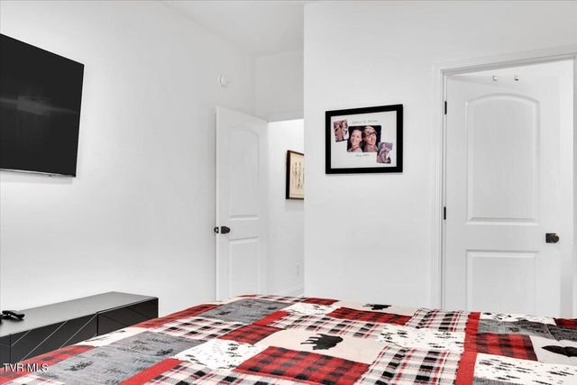 868 Granby Road, Kingsport, TN 37660