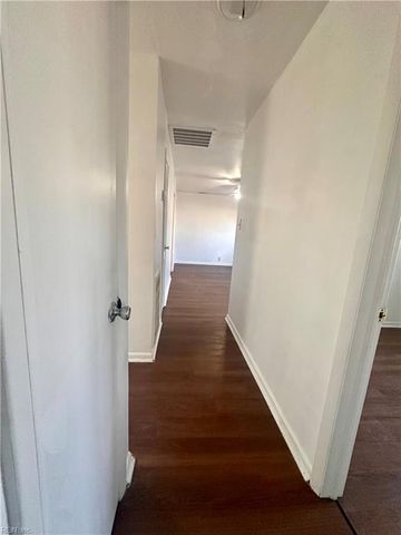 3513 S Plaza TRL, Virginia Beach, VA 23452