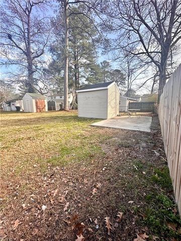 3513 S Plaza TRL, Virginia Beach, VA 23452