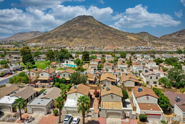 4760 W WAHALLA Lane, Glendale, AZ 85308