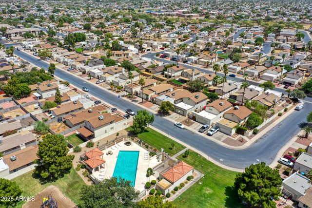 4760 W WAHALLA Lane, Glendale, AZ 85308
