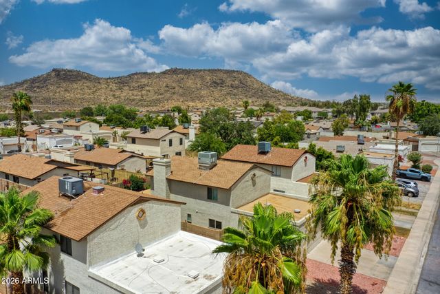 4760 W WAHALLA Lane, Glendale, AZ 85308