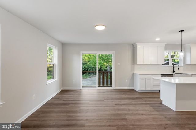 212 LOTUS AVE, Voorhees, NJ 08043