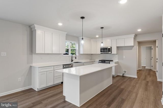 212 LOTUS AVE, Voorhees, NJ 08043