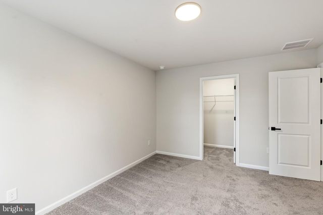 212 LOTUS AVE, Voorhees, NJ 08043