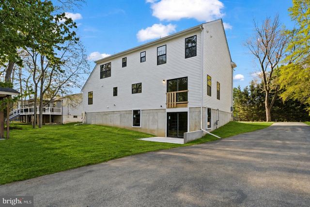 212 LOTUS AVE, Voorhees, NJ 08043