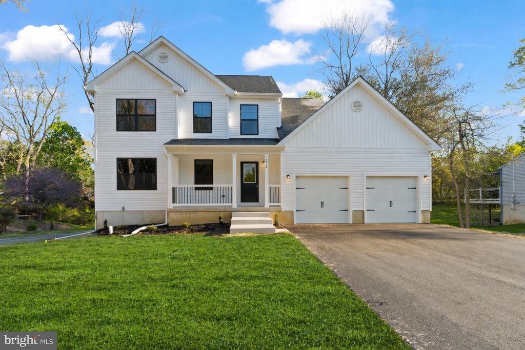 212 LOTUS AVE, Voorhees, NJ 08043