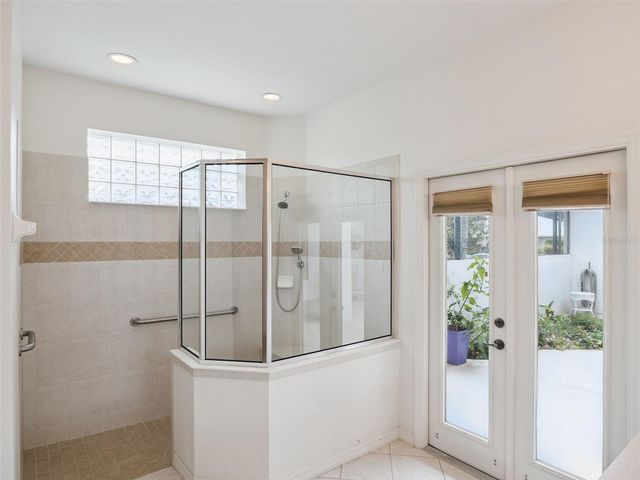 5545 SQUIRES DRIVE, Leesburg, FL 34748
